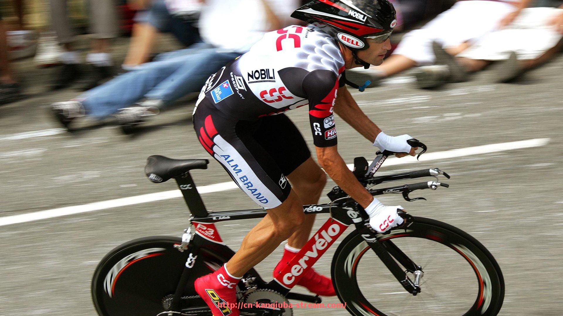 看球吧直播-德甲球队合照滤镜：社交媒体上的俱乐部形象